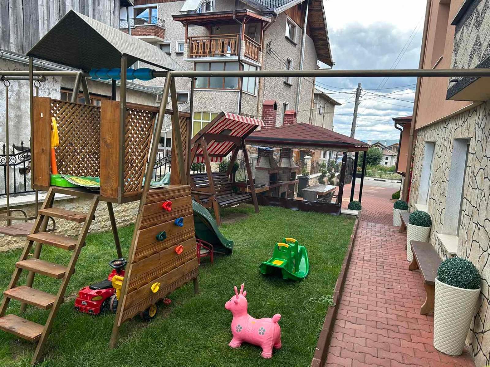 Елеганс Къща За Гости Dospat Exterior foto